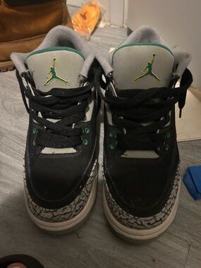Jordan Kids Black/Gray/Green Elephant Print Sneakers